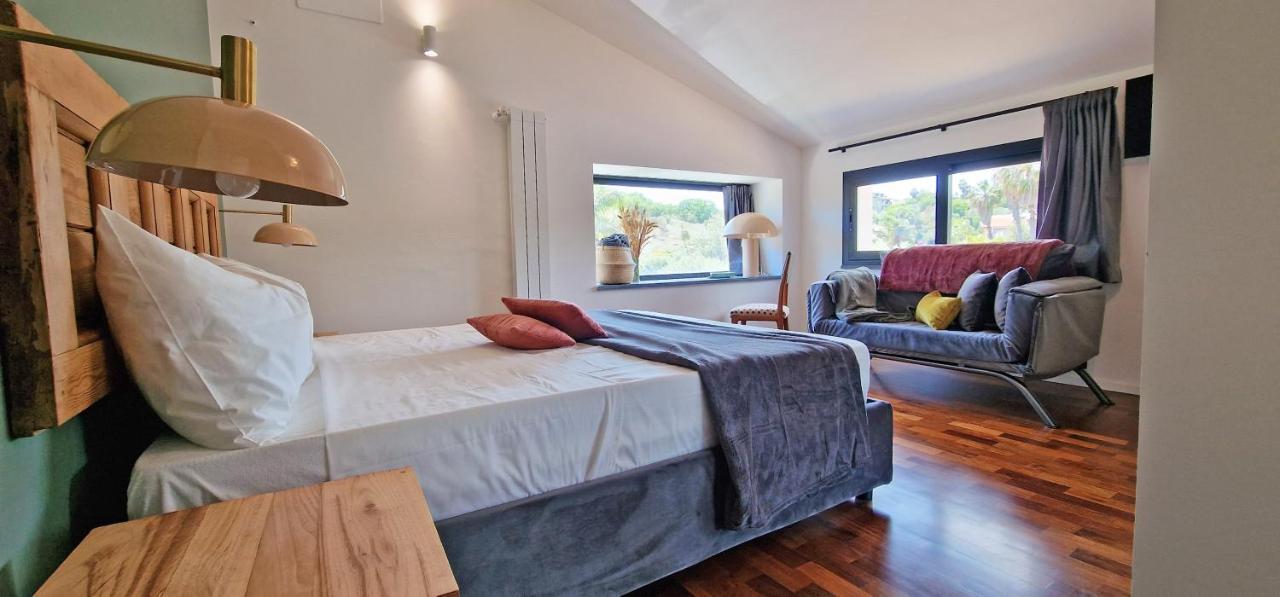 Petrasicula Holiday home *