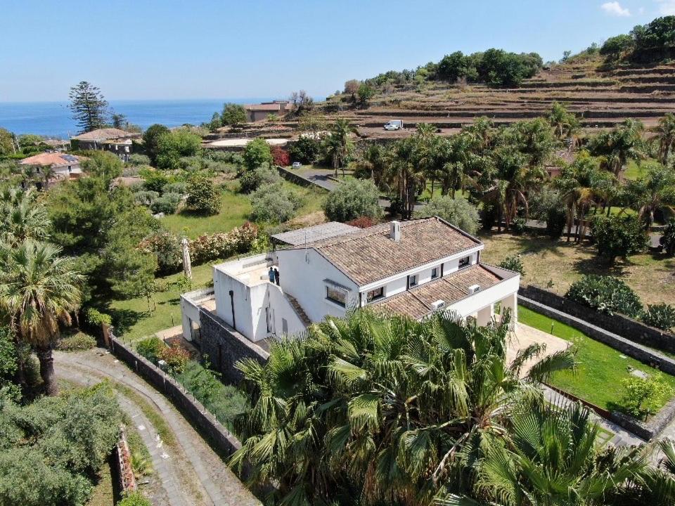 Petrasicula Aci Trezza