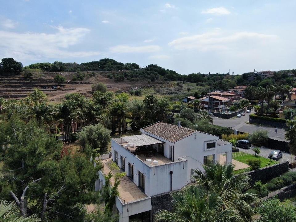 Petrasicula Holiday home *